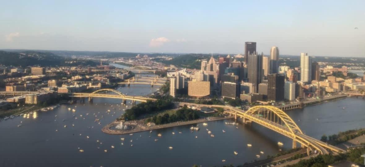 Near Stadium 2 Bdrm House W Fire Pit Free Wifi * Pittsburgh