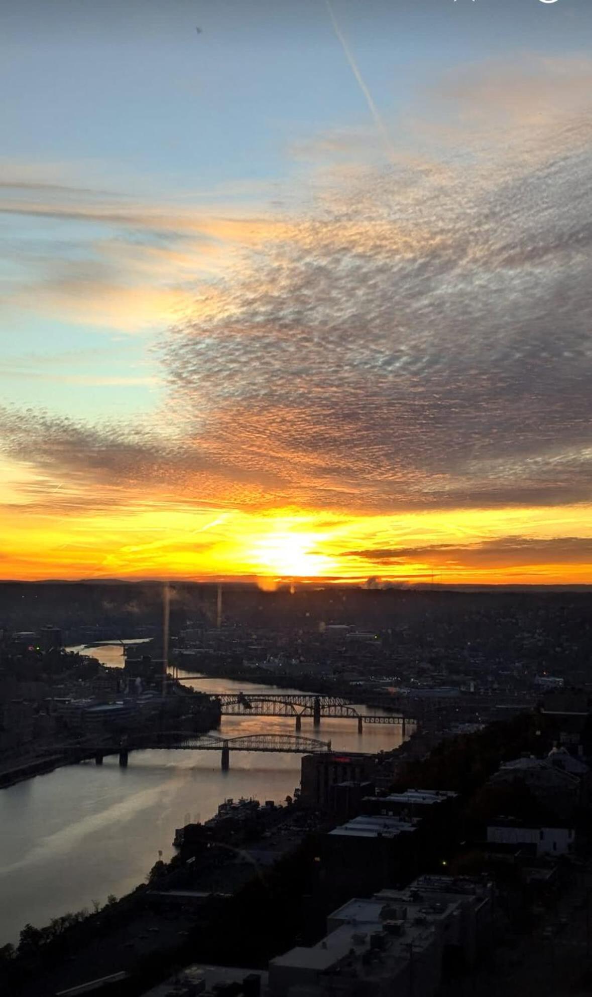 Holiday home Near Stadium 2 Bdrm House W Fire Pit Free Wifi Pittsburgh