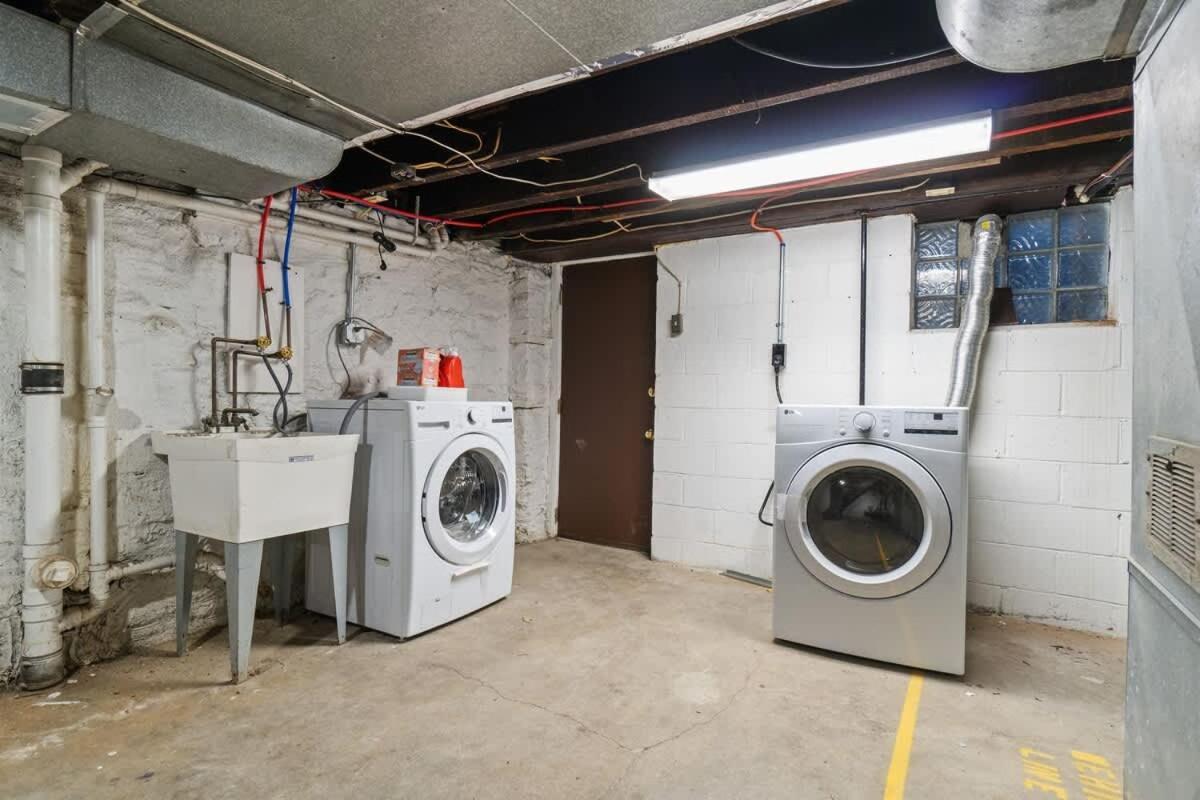 Holiday home Near Stadium 2 Bdrm House W Fire Pit Free Wifi Pittsburgh